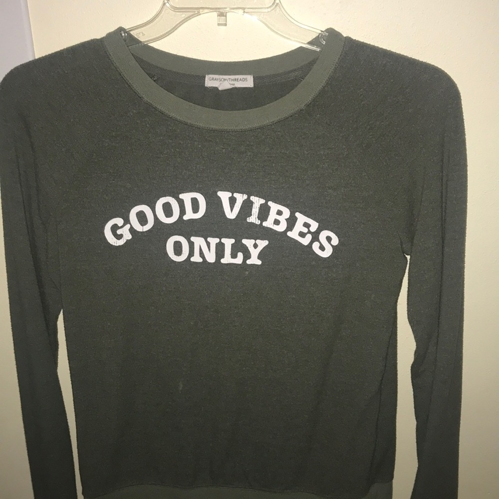Sweatshirt